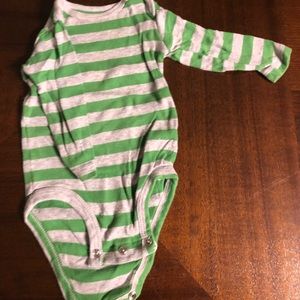 👶🏻 Long Sleeve onesie
